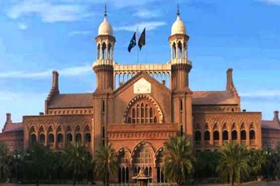 Hajj quota distribution: LHC issues notice to Ministry of Religious Affairs