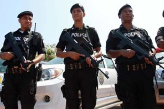 Cambodia jails three foreigners for smuggling heroin