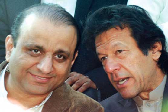 Aleem Khan provides financial aid to families of deceased PTI workers