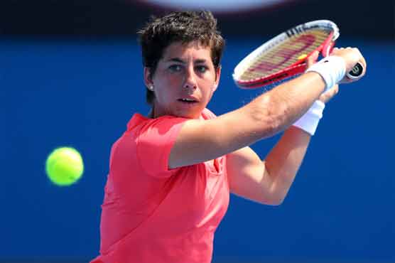 Suarez Navarro beats Pironkova, advances to semis