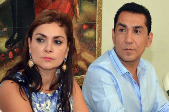 Mexico mayor, wife detained in case of 43 missing