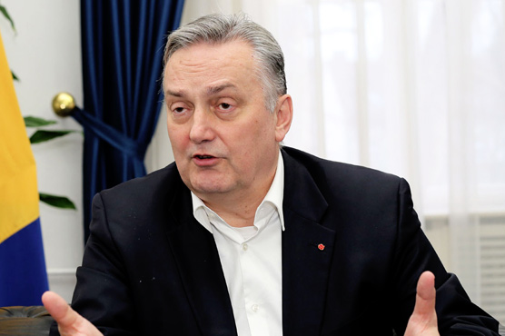 EU, US welcome new plan for Bosnia