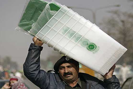 Scrutiny of NA-122 votes stopped