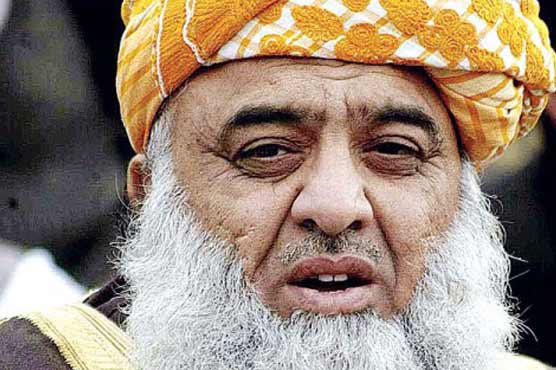 Country is caught up in puerile politics: Fazlur Rehman