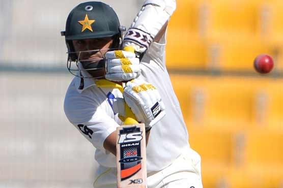 Pakistan 347-2 at lunch in first Test