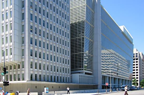 Regulators fine global banks $3.4 billion in forex probe