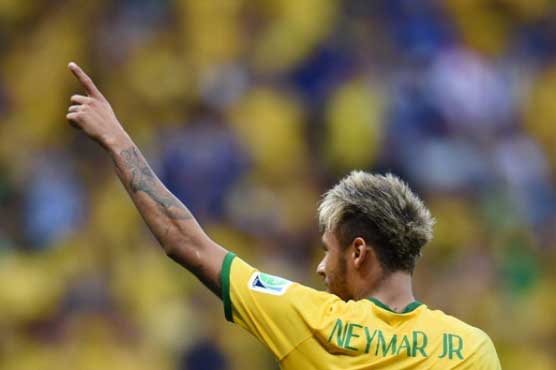 Neymar, Messi shine as Dutch slump again