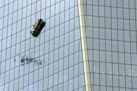 Two window washers rescued from 69th floor of World Trade Center 