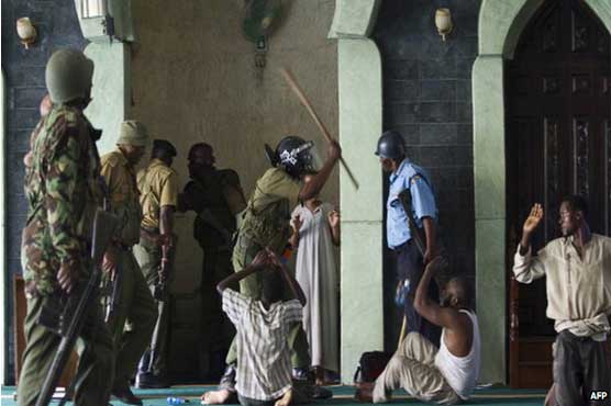 Police raids mosques in Kenya, nets 8 grenades, kills 1, arrests 251