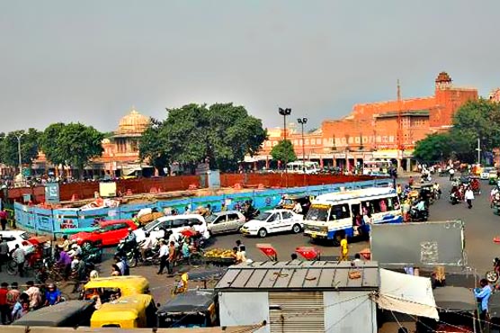 New modern metro threatens India's historic Pink City