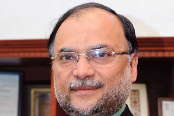 No threat to government on November 30: Ahsan Iqbal 
