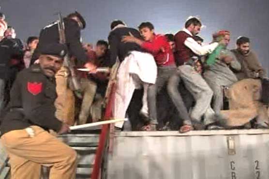 PTI workers wreak havoc at Gujranwala gathering venue