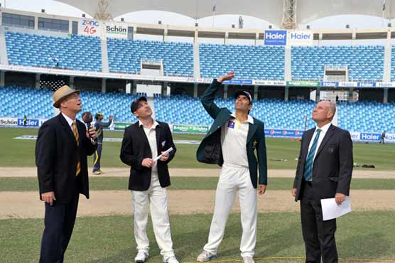 Pakistan bat in final New Zealand Test