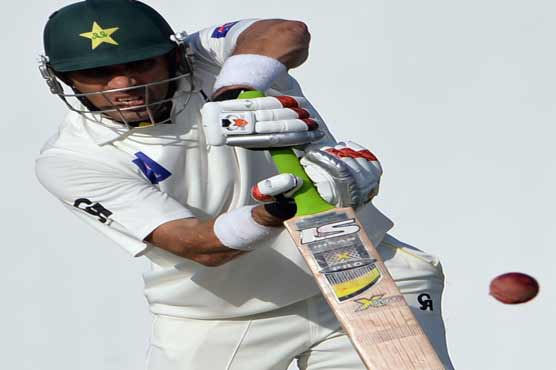 Pakistan 186-3 at tea in third Test