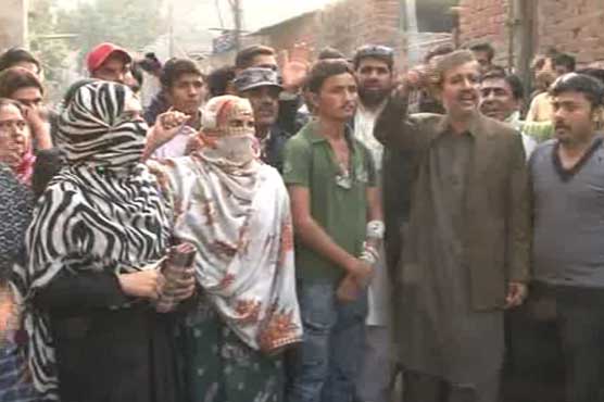 Lahore: 2 polio workers tortured by family