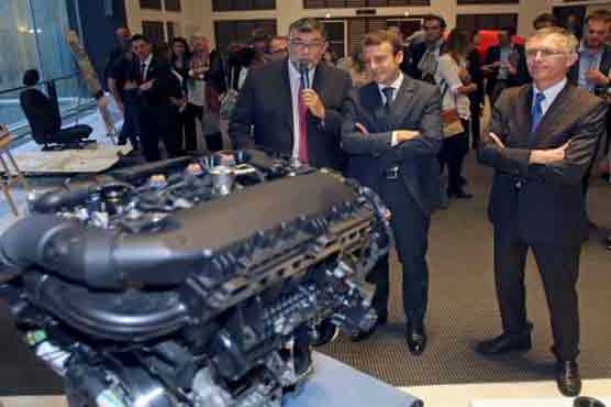 French car market making sluggish recovery from 'rock bottom'