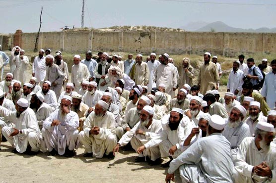 Mohmand Agency: 10 dead as van falls into ravine