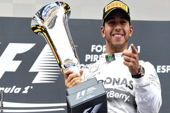 Lewis Hamilton ahead in Japan as typhoon threatens