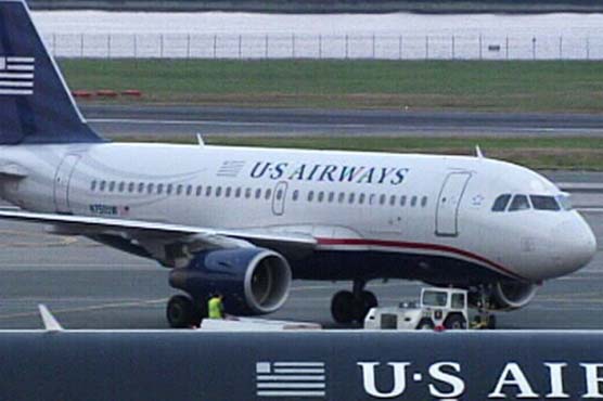 Loose crabs in cargo hold delay New York flight