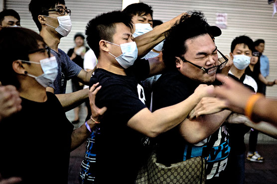 Deadline looms for Hong Kong protesters to clear streets 