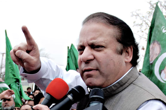 PM Nawaz visits flood victims in Narowal 