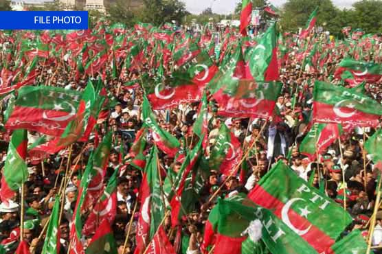 PTI 'tsunami' to hit Multan today