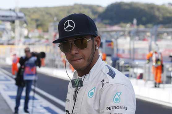 Mercedes pair fastest in 1st practice in Russia
