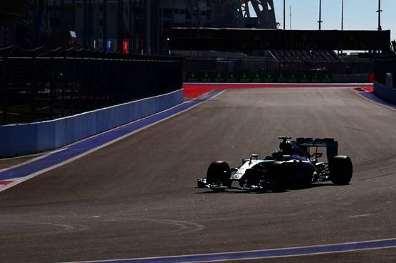Mercedes pair Hamilton, Rosberg top final practice