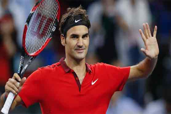 Federer ends Djokovic's 28-match streak in China