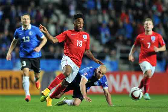 Hodgson defends decision to rest 'tired' Sterling