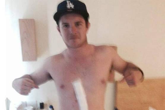 Man returns home from holiday with spider in stomach