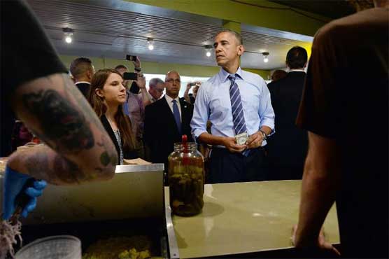 It can happen to anyone: Obama's credit card declined