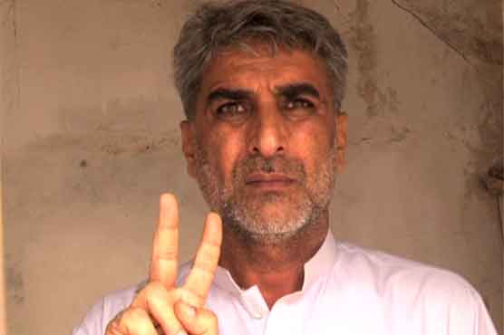 Peshawar police beats up former PTI District President