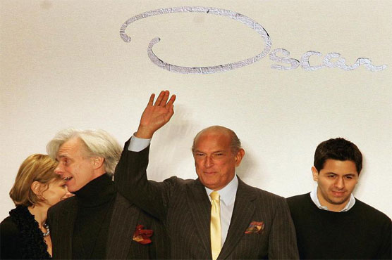 Fashion designer Oscar de la Renta dead at 82