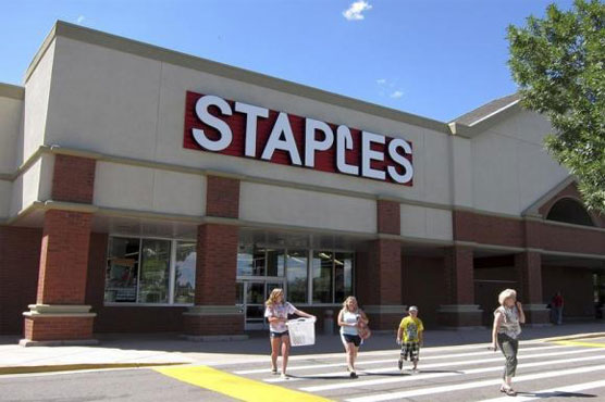 Staples says probing possible payment card data breach