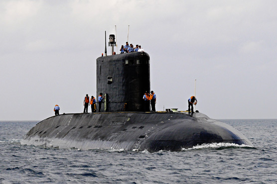 Sweden ready to use force against suspected submarine