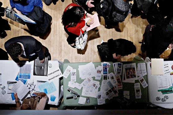 US jobless claims edge higher