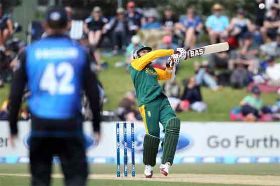 South Africa 282-9 in 2nd N.Z. ODI