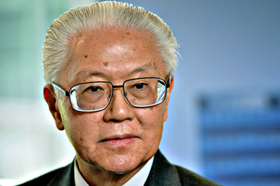 Singapore president takes walk on the wild side