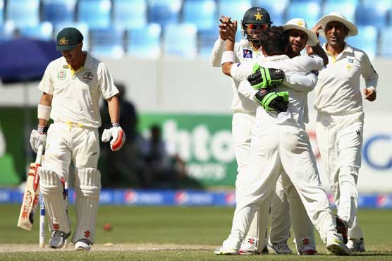 3rd Day of 1st Test in Dubai: Pakistan in command despite Warner's century
