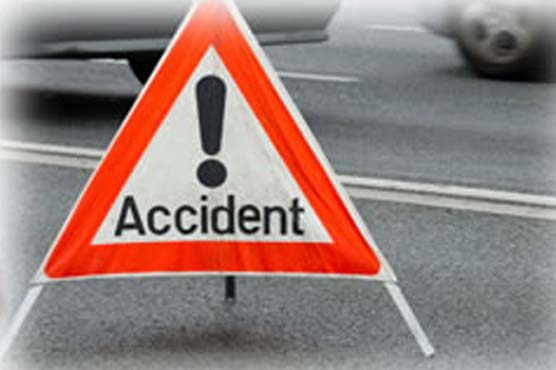 Two killed, 8 injured as van collides with vehicle of security forces in Swat