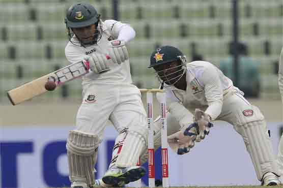Bangladesh take slender lead over Zimbabwe
