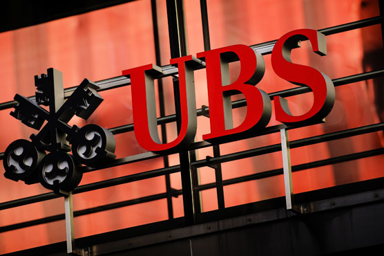 Swiss bank UBS posts 32 percent gain in Q3 profit