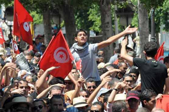 Free Tunisia polls offer Arab Spring ray of hope