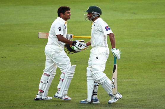 2nd Test, day 2: Pakistan firm on pitch despite Azhar's departure