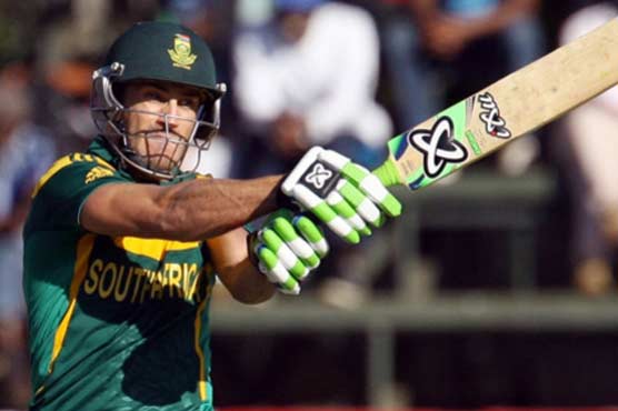 Zimbabwe win toss and choose to bowl