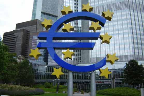 ECB in surprise rate cut to avert deflation