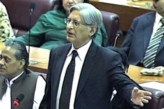 Aitzaz Ahsan says he can topple govt, parliament