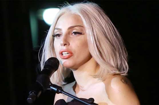 Lady Gaga sings jazz songs at Fashion Week party 