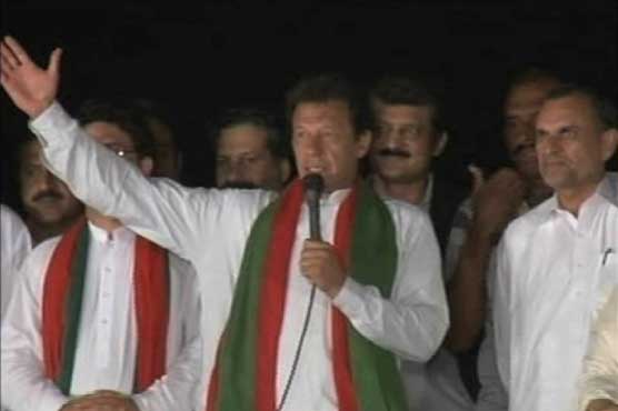 Why no reservoirs built for floods? - Imran Khan questions